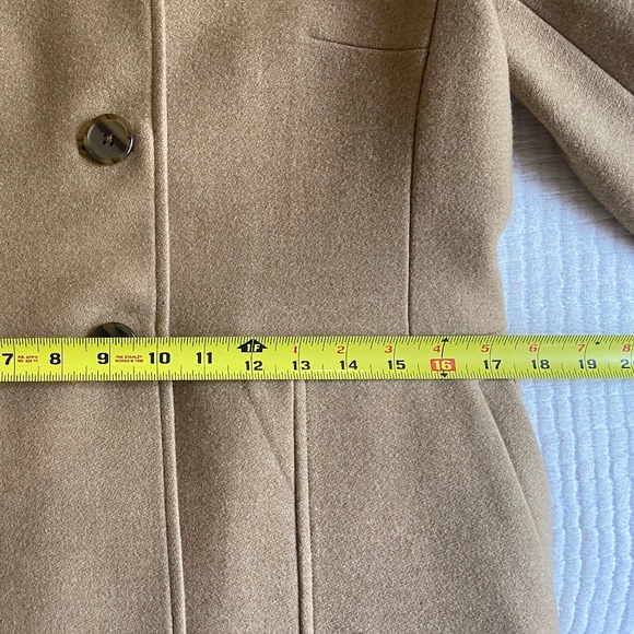 Banana Republic Wool Camel Coat - Picture 4 of 8